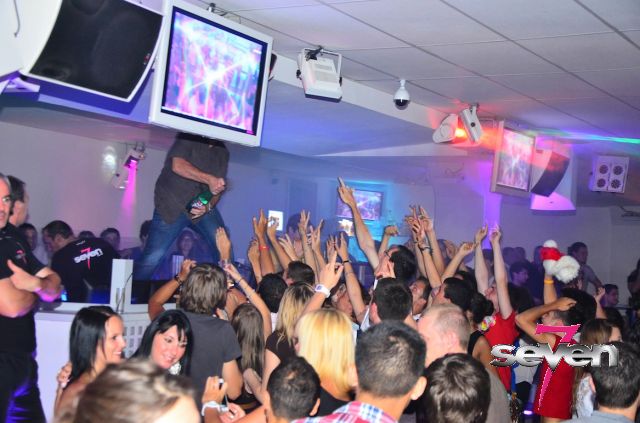 Cliquer pour voir l'image en taille réelle