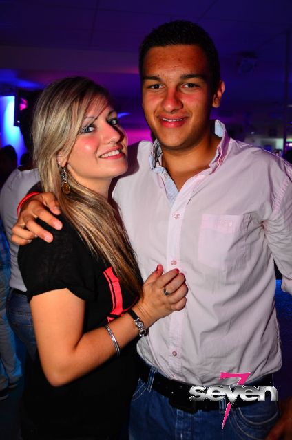 Cliquer pour voir l'image en taille réelle