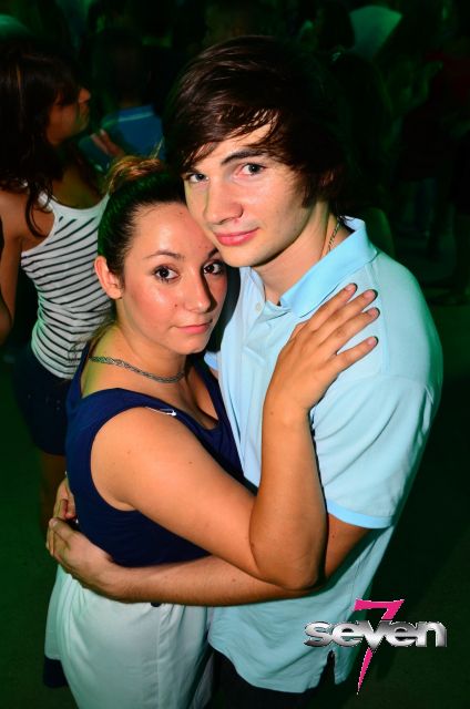 Cliquer pour voir l'image en taille réelle