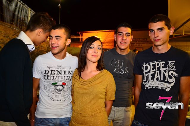 Cliquer pour voir l'image en taille réelle