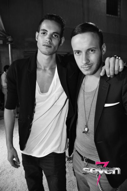 Cliquer pour voir l'image en taille réelle