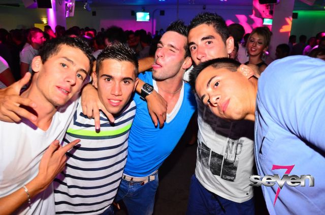 Cliquer pour voir l'image en taille réelle