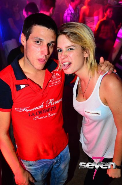 Cliquer pour voir l'image en taille réelle