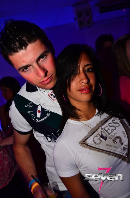 Cliquer pour voir l'image en taille réelle