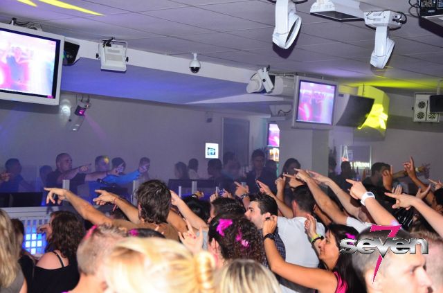 Cliquer pour voir l'image en taille réelle