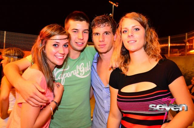 Cliquer pour voir l'image en taille réelle