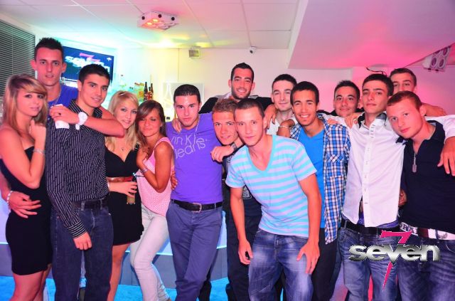 Cliquer pour voir l'image en taille réelle