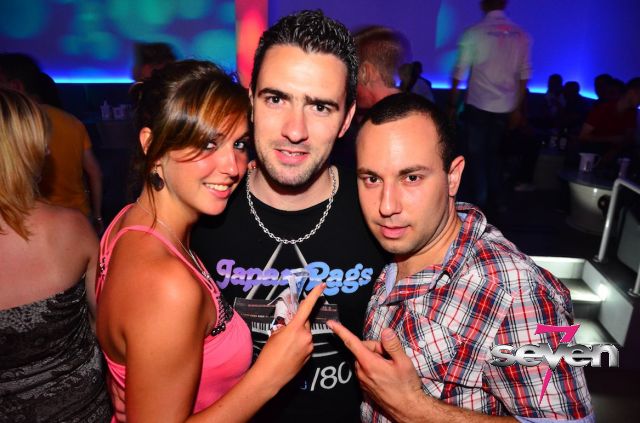 Cliquer pour voir l'image en taille réelle