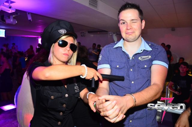 Cliquer pour voir l'image en taille réelle