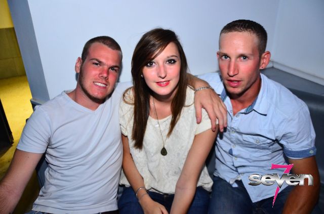 Cliquer pour voir l'image en taille réelle