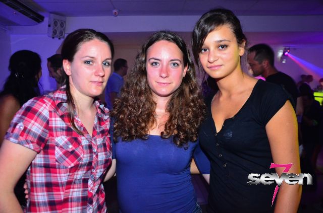 Cliquer pour voir l'image en taille réelle