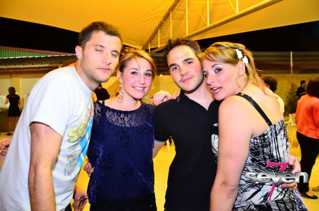 Cliquer pour voir l'image en taille réelle