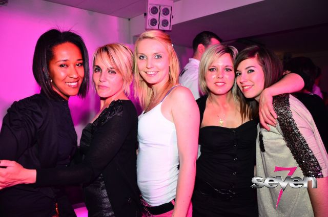 Cliquer pour voir l'image en taille réelle