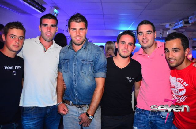 Cliquer pour voir l'image en taille réelle