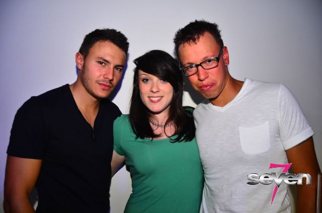 Cliquer pour voir l'image en taille réelle