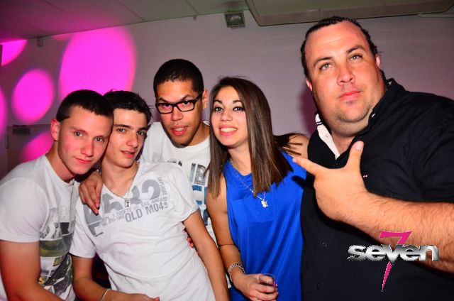 Cliquer pour voir l'image en taille réelle