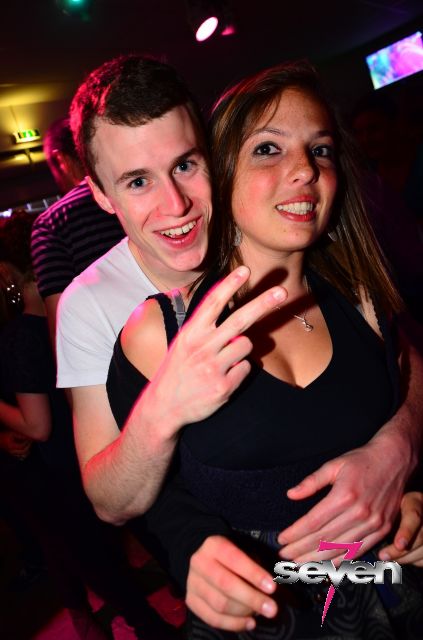 Cliquer pour voir l'image en taille réelle