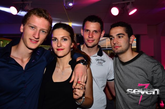 Cliquer pour voir l'image en taille réelle