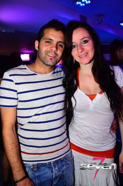 Cliquer pour voir l'image en taille réelle