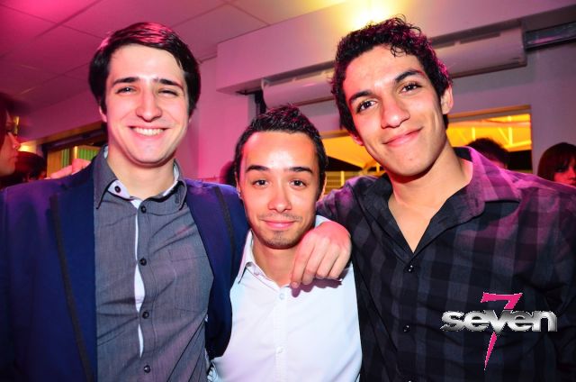 Cliquer pour voir l'image en taille réelle