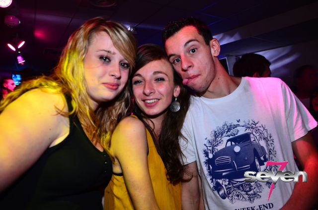 Cliquer pour voir l'image en taille réelle