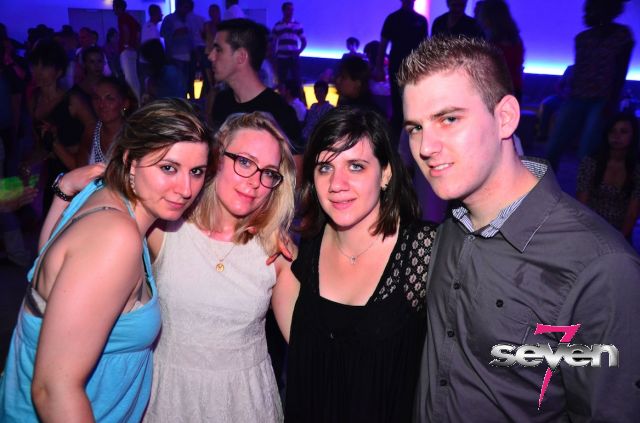 Cliquer pour voir l'image en taille réelle