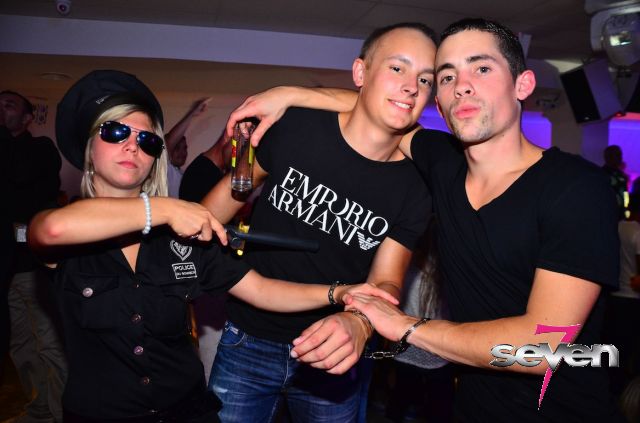 Cliquer pour voir l'image en taille réelle