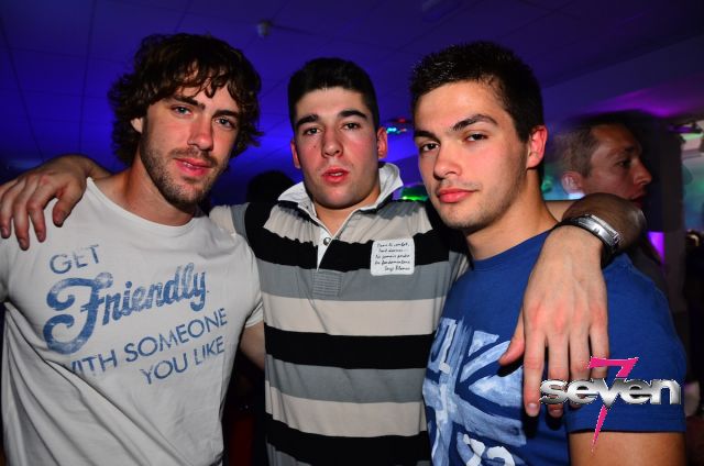 Cliquer pour voir l'image en taille réelle