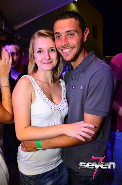 Cliquer pour voir l'image en taille réelle