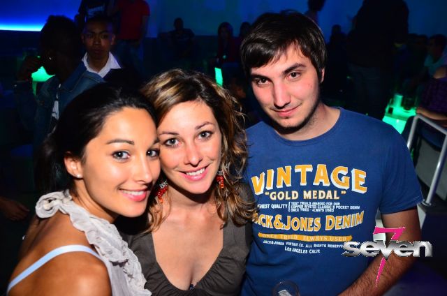 Cliquer pour voir l'image en taille réelle