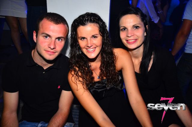 Cliquer pour voir l'image en taille réelle