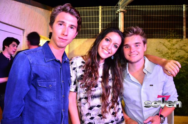 Cliquer pour voir l'image en taille réelle