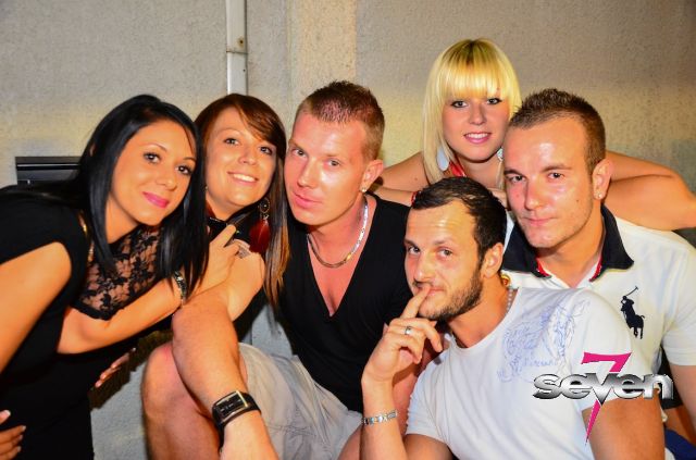 Cliquer pour voir l'image en taille réelle