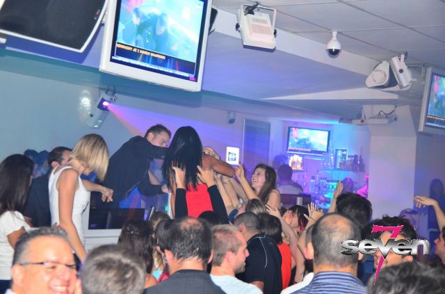 Cliquer pour voir l'image en taille réelle