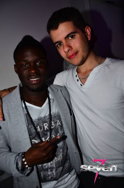 Cliquer pour voir l'image en taille réelle