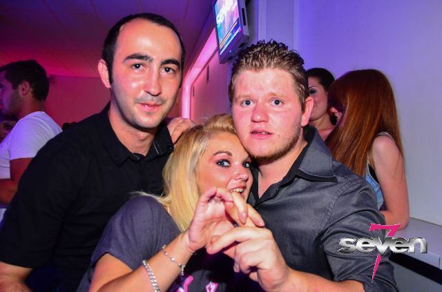 Cliquer pour voir l'image en taille réelle