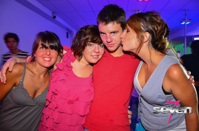 Cliquer pour voir l'image en taille réelle