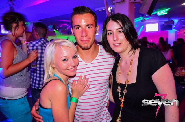 Cliquer pour voir l'image en taille réelle