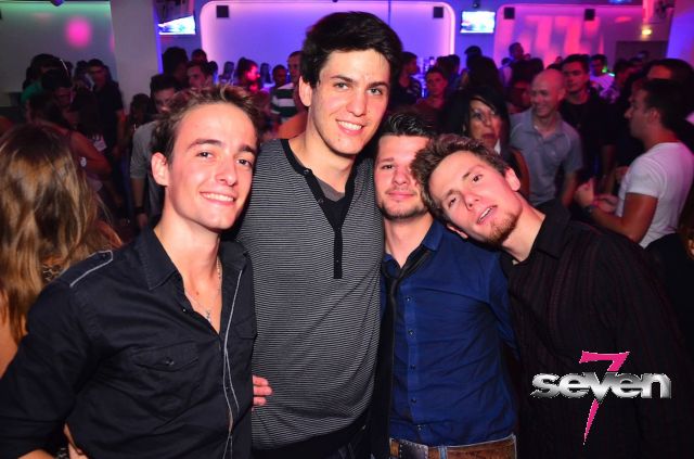 Cliquer pour voir l'image en taille réelle