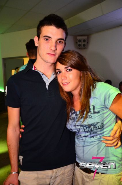 Cliquer pour voir l'image en taille réelle