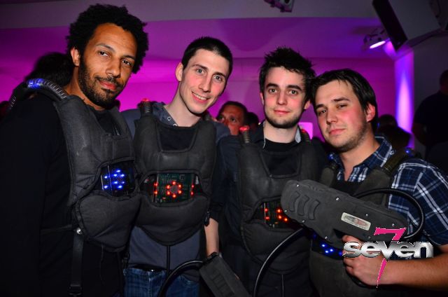 Cliquer pour voir l'image en taille réelle