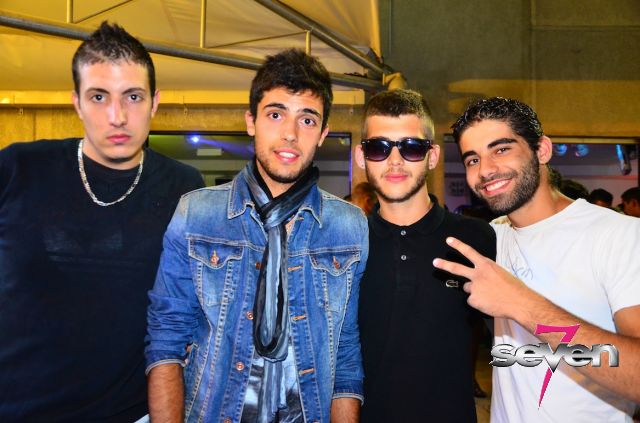 Cliquer pour voir l'image en taille réelle