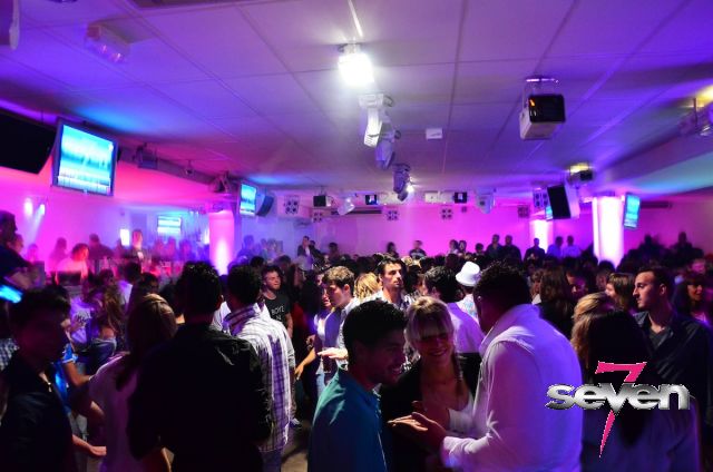 Cliquer pour voir l'image en taille réelle