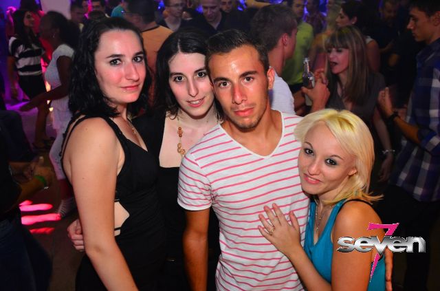 Cliquer pour voir l'image en taille réelle