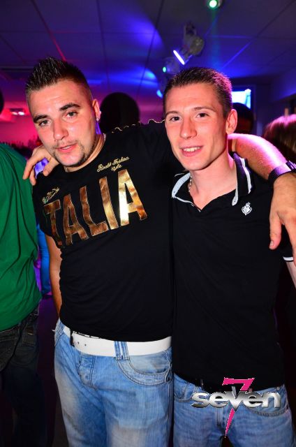 Cliquer pour voir l'image en taille réelle