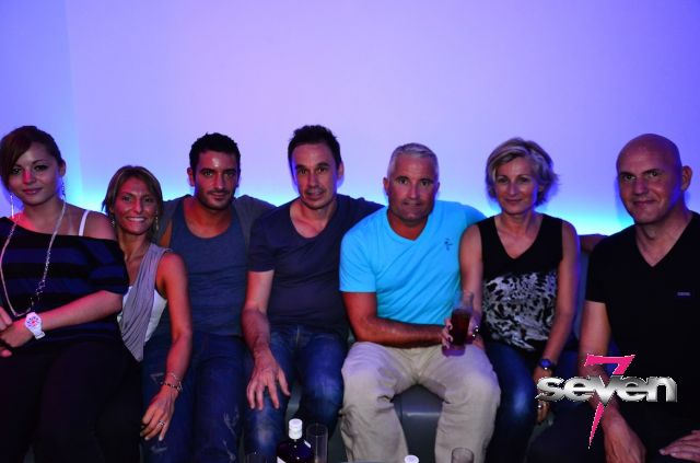 Cliquer pour voir l'image en taille réelle