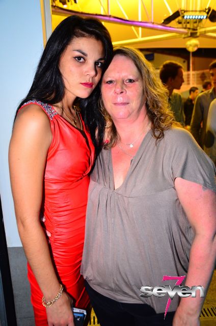 Cliquer pour voir l'image en taille réelle