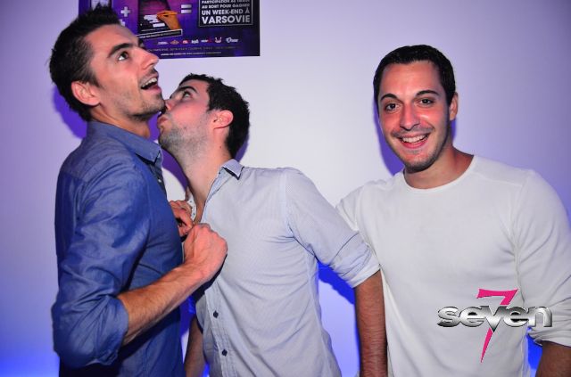 Cliquer pour voir l'image en taille réelle