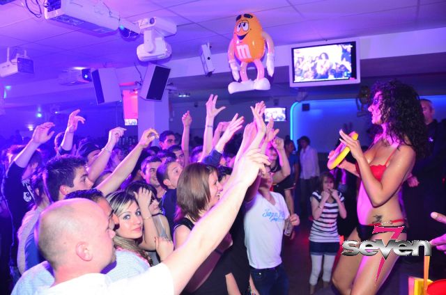 Cliquer pour voir l'image en taille réelle