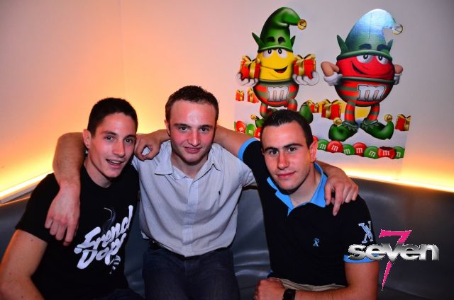 Cliquer pour voir l'image en taille réelle